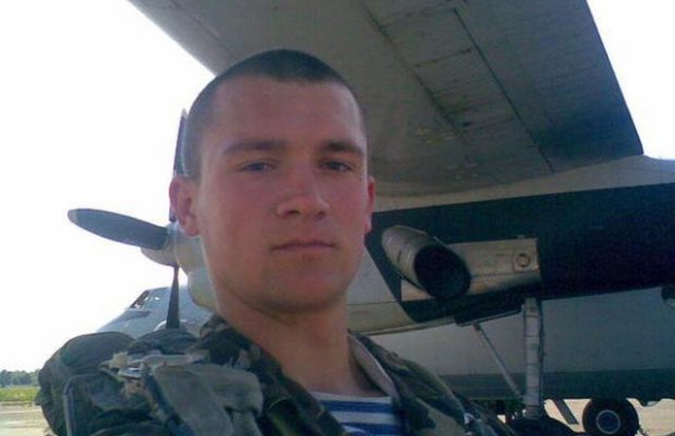 Помер Герой України спецпризначенець Олександр Петраківський, який після поранення 2014 року був прикутий до ліжка