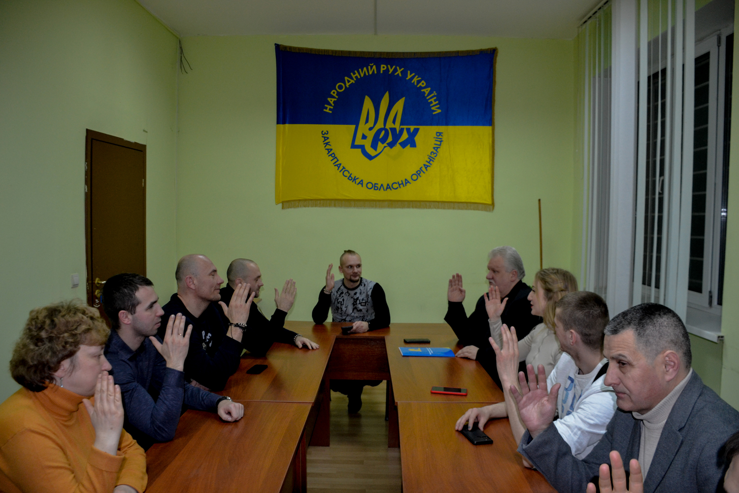 Борці за незалежність України та Провід Закарпатської крайової організації НРУ засудили військове вторгнення Російської Федерації в Україну