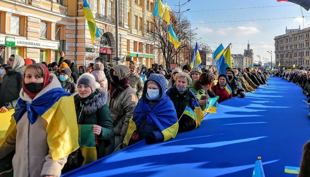 “Харків – це Україна”: марш єдності, попри заборону, зібрав 5 тисяч учасників. ФОТО, ВІДЕО