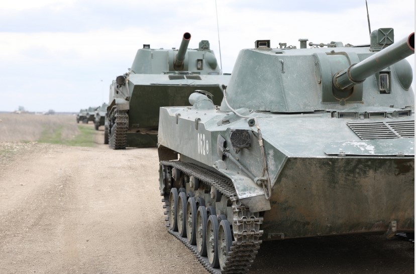 На об’їзній дорозі Харкова спалено чотири танки РФ