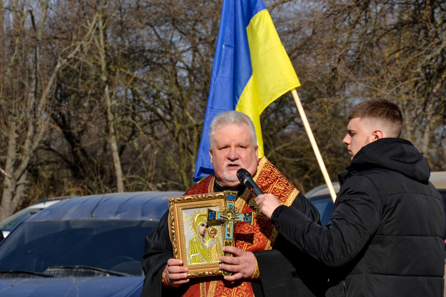 Єпископ Віктор Бедь відслужив молебень за перемогу Українського війська над російським агресором та благословив чергових новобранців ТрО ЗСУ в м. Ужгород
