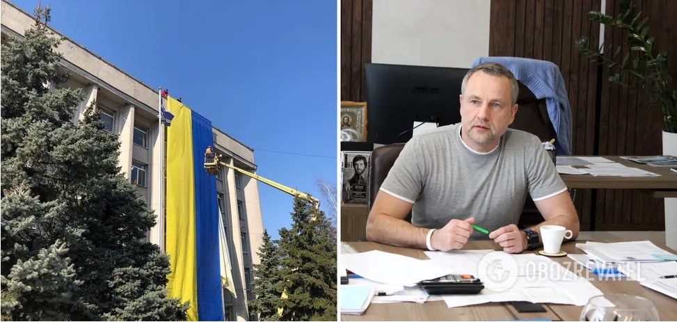 У Херсоні на мерії вивісили український прапор, незважаючи на присутність у місті окупантів. Фото