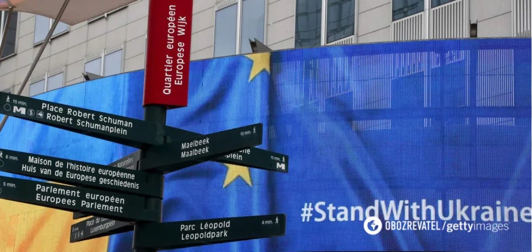 Їм немає місця у домі демократії: російським дипломатам заборонили входити до будівель Європарламенту