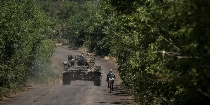 Українські військові звільнили два села на Донбасі та відійшли з двох позицій під Донецьком та Бахмутом