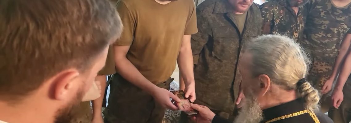 За вбивства українців Онуфрій віддячив шоколадками – капелан ПЦУ (відео)