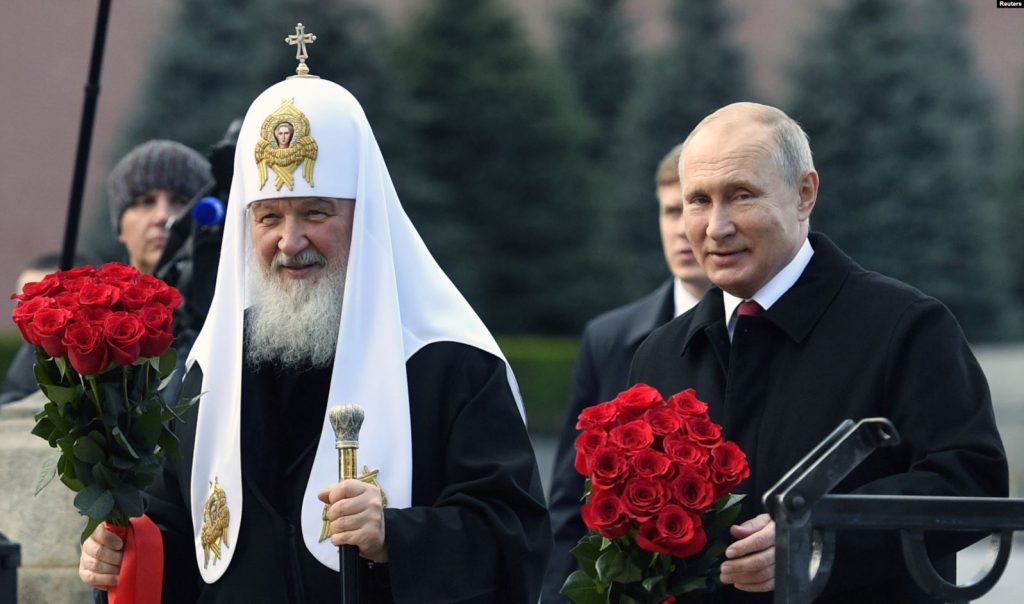 У РПЦ розіслали циркуляр про спеціальні молитви до ювілею Путіна (документ)