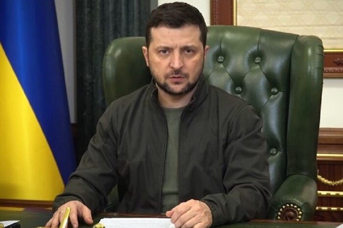 Президент пропонує Раді продовжити мобілізацію та воєнний стан