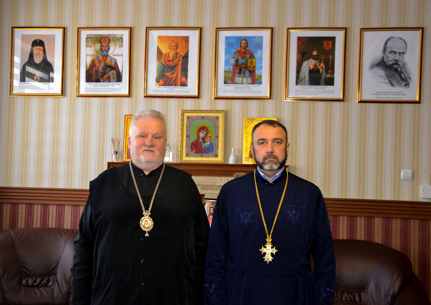 Керуючий Мукачівсько-Карпатською єпархією єпископ Віктор Бедь  благословив протоієрея Анатолія Натолочного на проходження служби військового капелана у 68-му ОБ 101-шої ОБр Закарпаття ТрО ЗСУ
