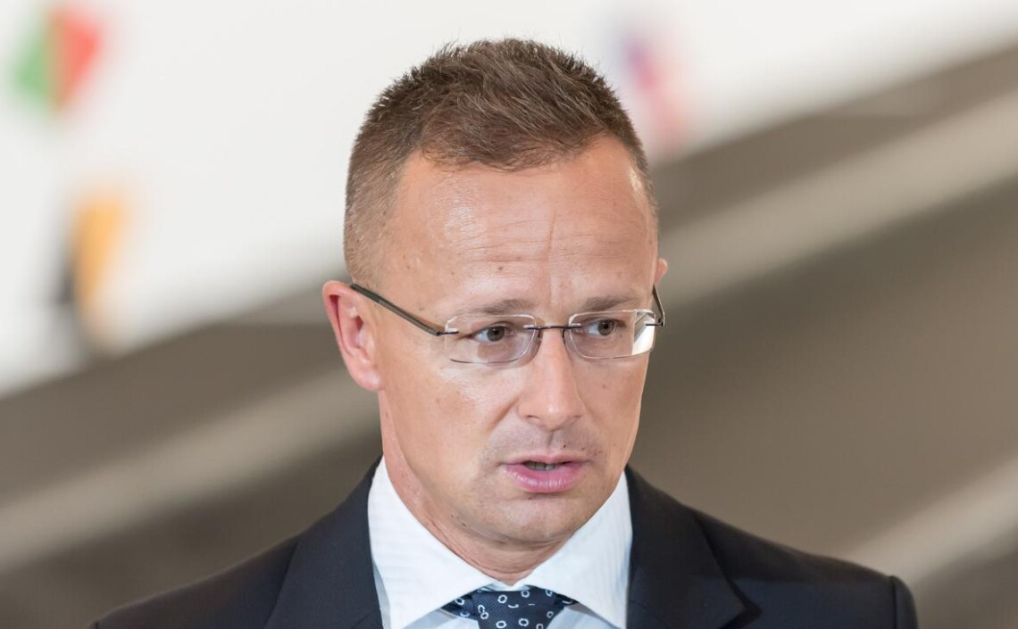 Сійярто назвав причини, через які Угорщина заблокує черговий транш ЄС для України