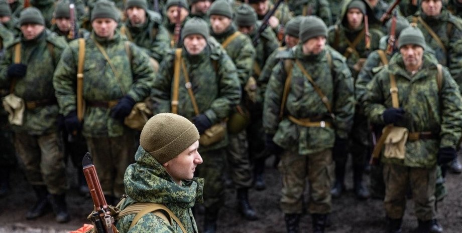 Велика кількість смертей солдатів РФ в Україні говорить про те, що скоро буде ще більша бійня, — WP