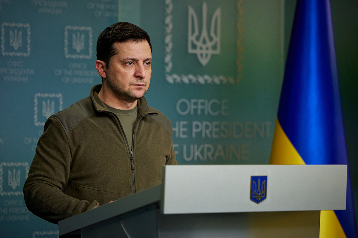 Офіс президента готує відставки у військовому керівництві через повільний наступ