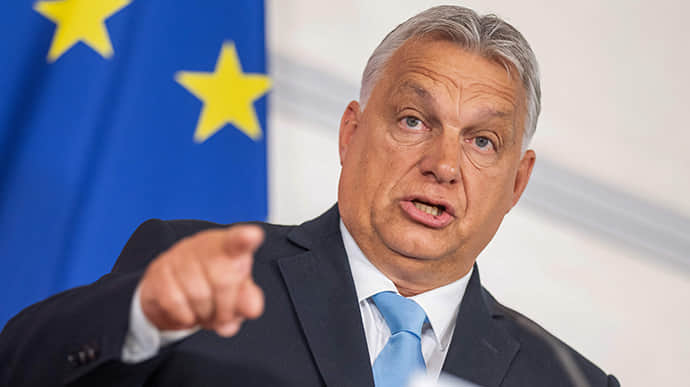 Орбан заявив, що не дасть Україні 500 мільйонів євро на зброю без “групи підтримки”