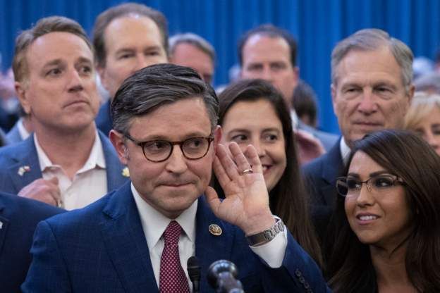 У США обрали спікера Палати представників. Чому це дуже важливо для допомоги Україні