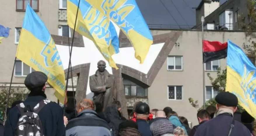 На Прикарпатті вшанували пам’ять провідника ОУН Степана Бандери