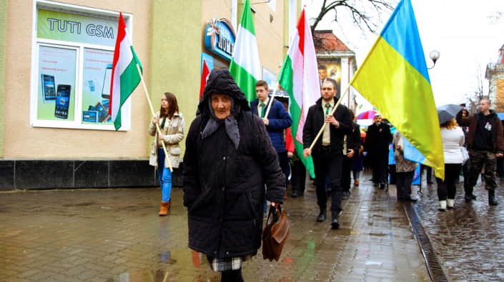 Червоні лінії “угорського” закону: де Київ має відмовитися від поступок на шляху до ЄС