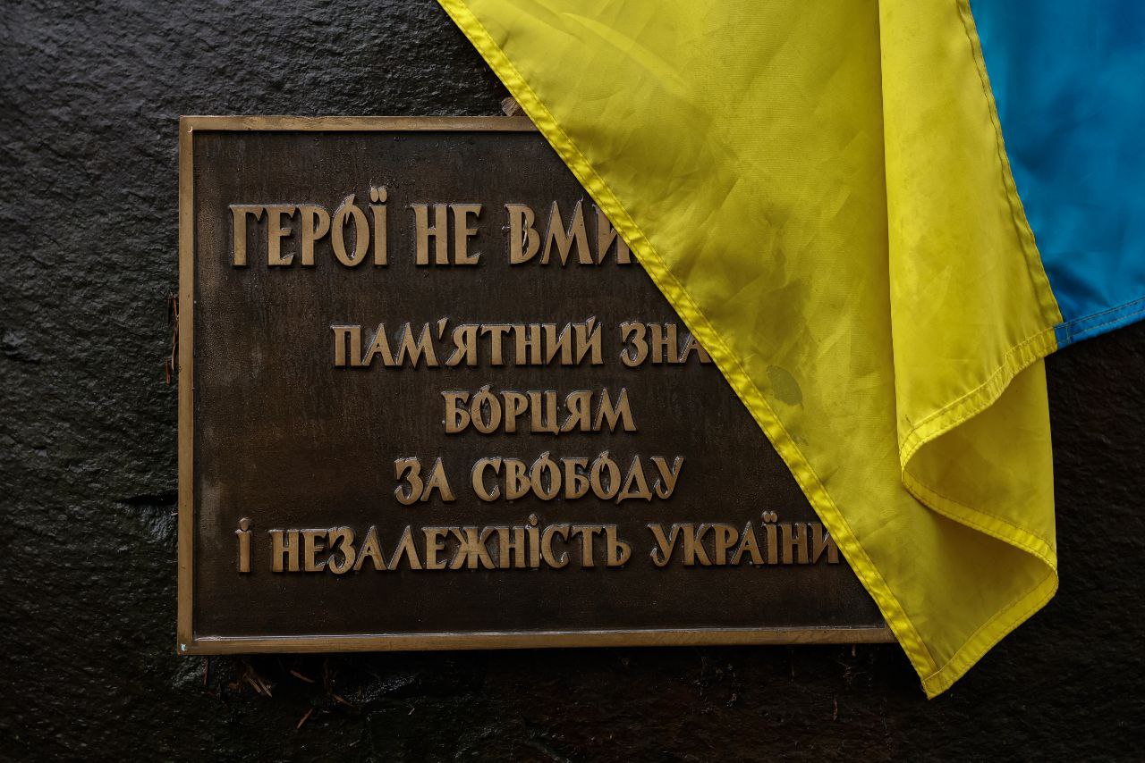 Представник студради КаУ ім. Августина Волошина та Проводу ЗКО НРУ взяв участь у вшануванні Героїв Революції Гідності