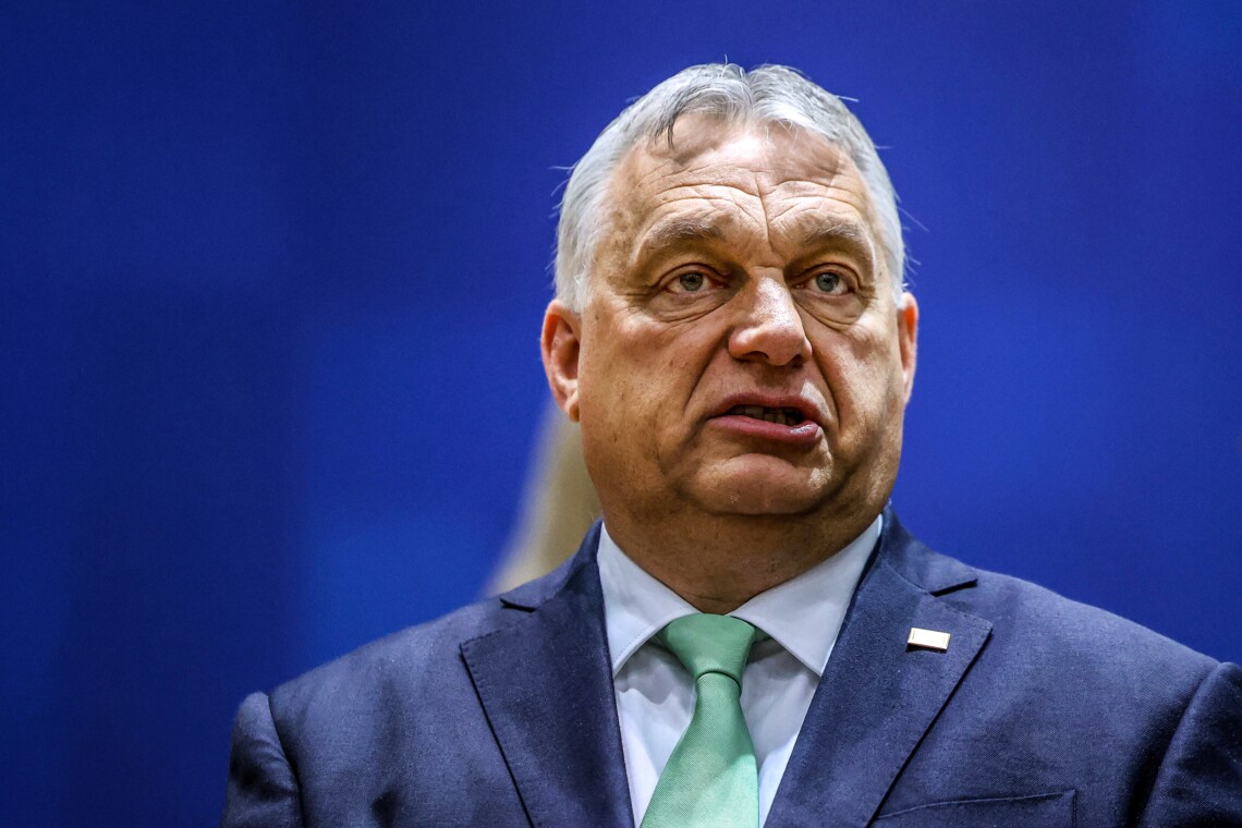 Газета Орбана перед візитом Сійярто в Ужгород опублікувала жорстку антиукраїнську статтю