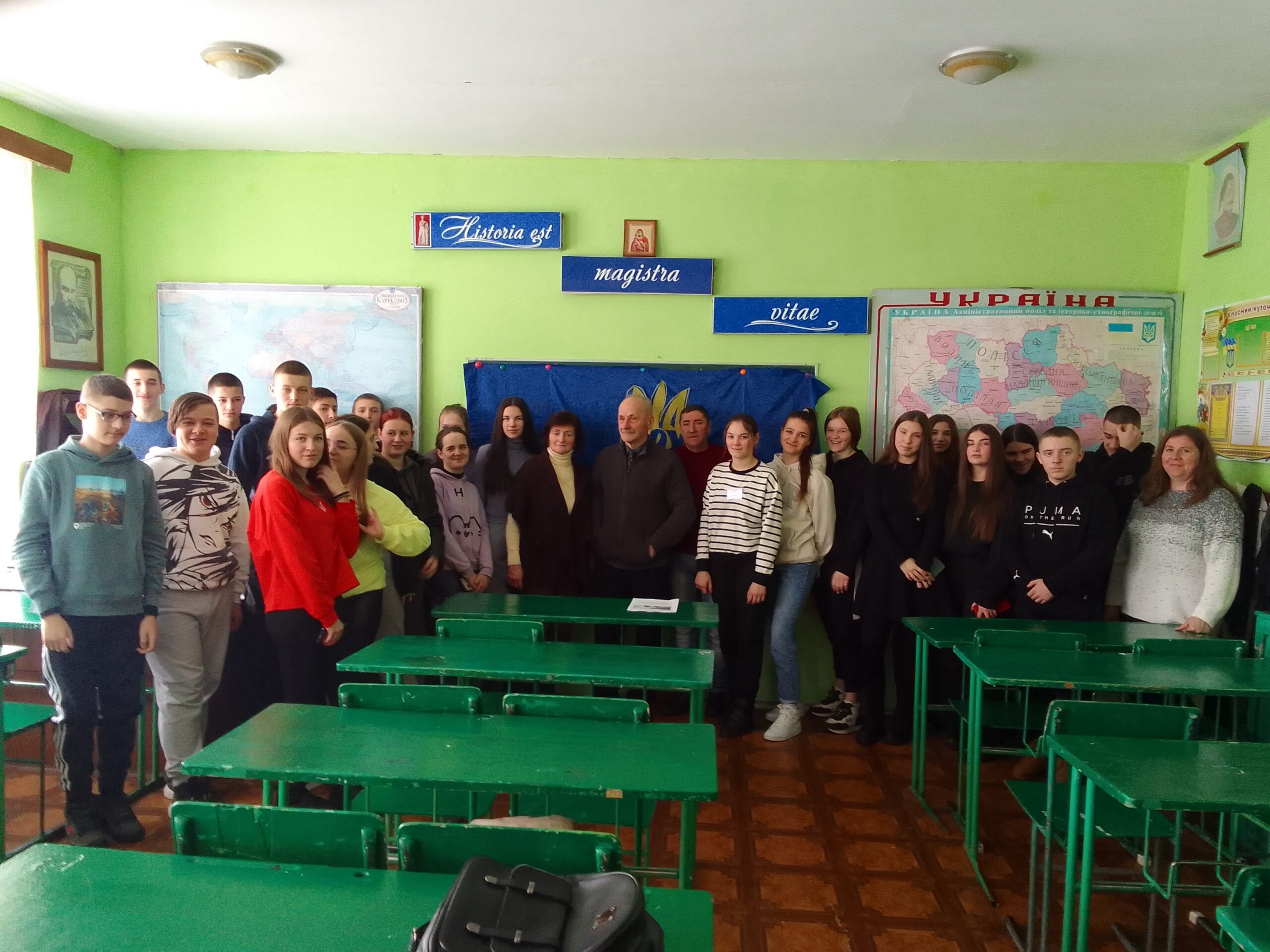 РУХівці Рахівщини провели зустрічі з школярами Ясінянської ТГ