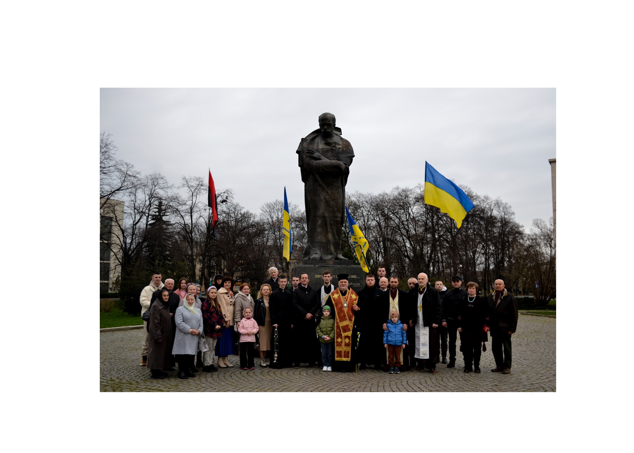 В Ужгороді, за участі представників духовенства ПЦУ та української громадськості, молитовно вшанували Тараса Шевченка, Великого пророка української нації
