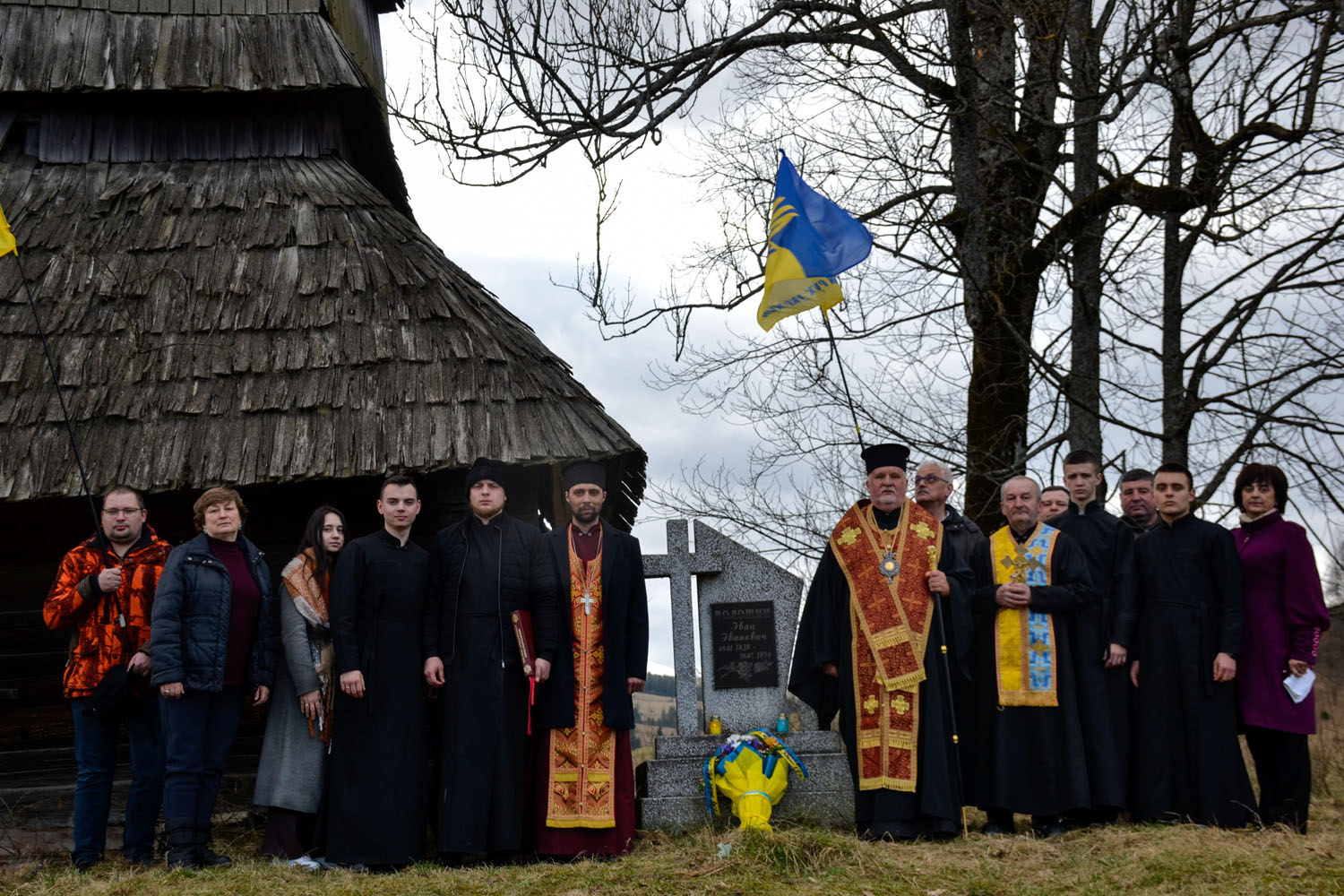 У с. Келечин, на могилі священика Івана Волошина, батька президента Карпатської України, духовенством ПЦУ було відслужено літію