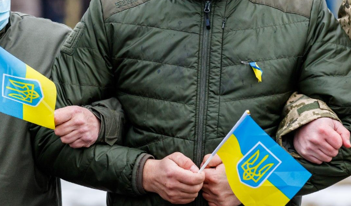 Війна в Україні – майже дві третини українців готові воювати до повної перемоги