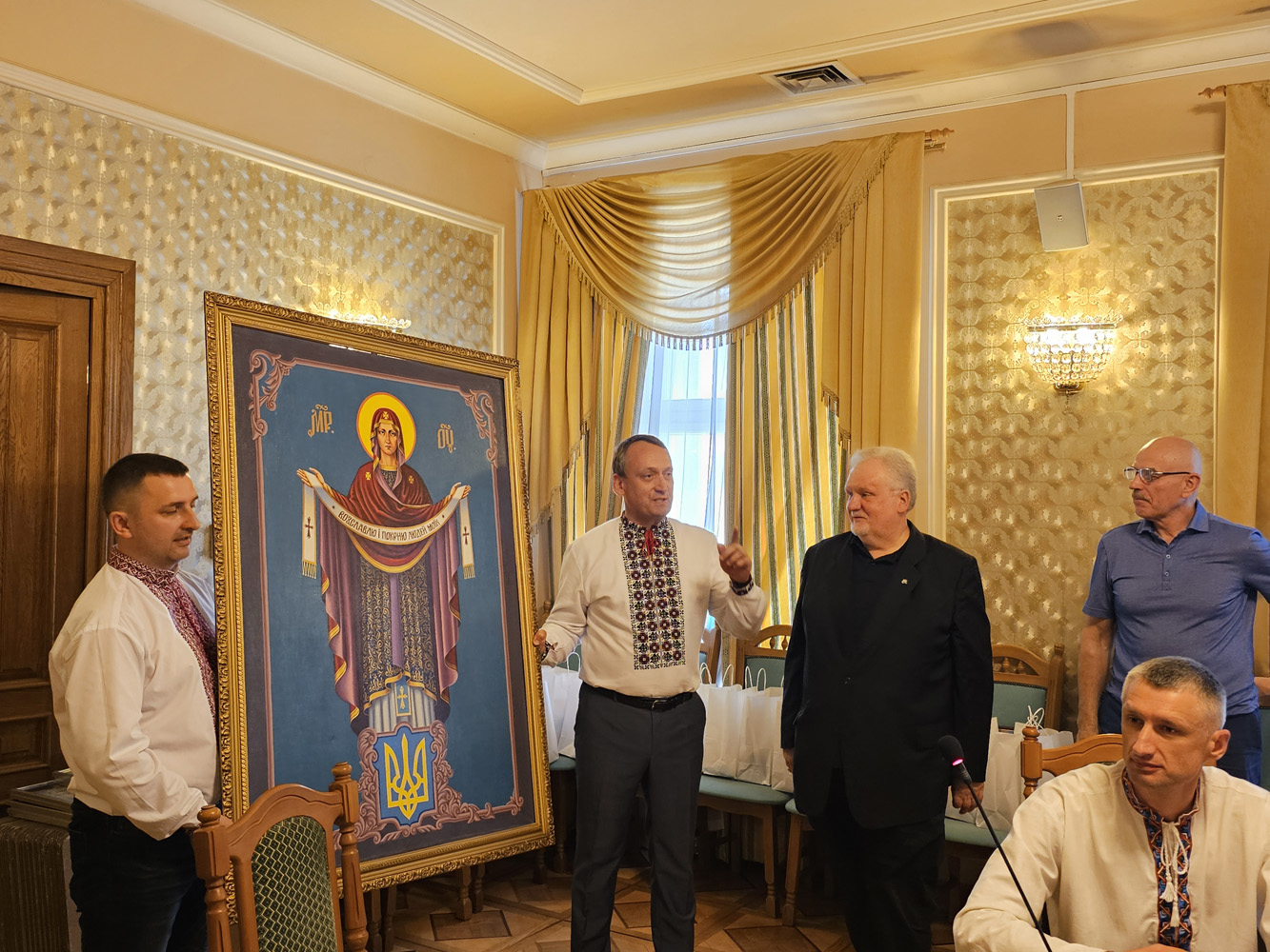 Політична рада та голова Народного Руху України привітали борця за незалежність України Віктора Бедь з 60-річчям від дня народження