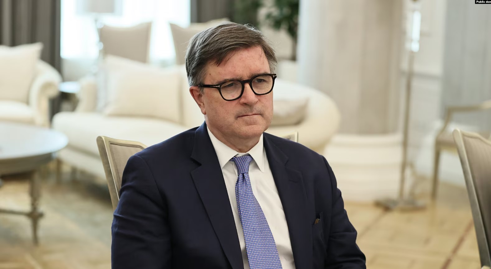 Попри заяви Байдена, політика США щодо вступу України в НАТО не змінилася – посадовець Держдепу