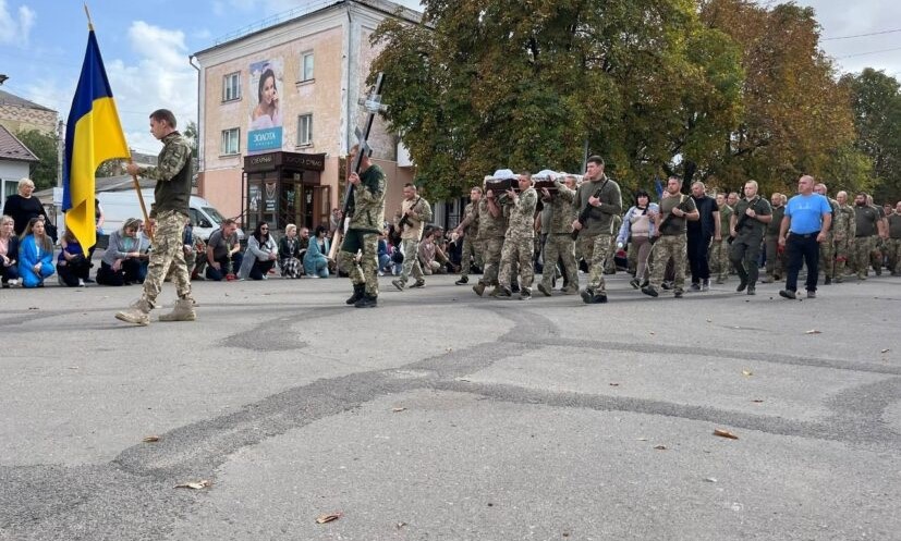 Комбат з бригади ТрО, яка самовільно залишила позиції під Вугледаром, застрелився