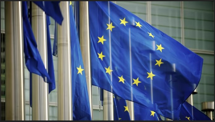 ЄС змінить модель фінансування допомоги Україні, зокрема через дії Угорщини – ЗМІ