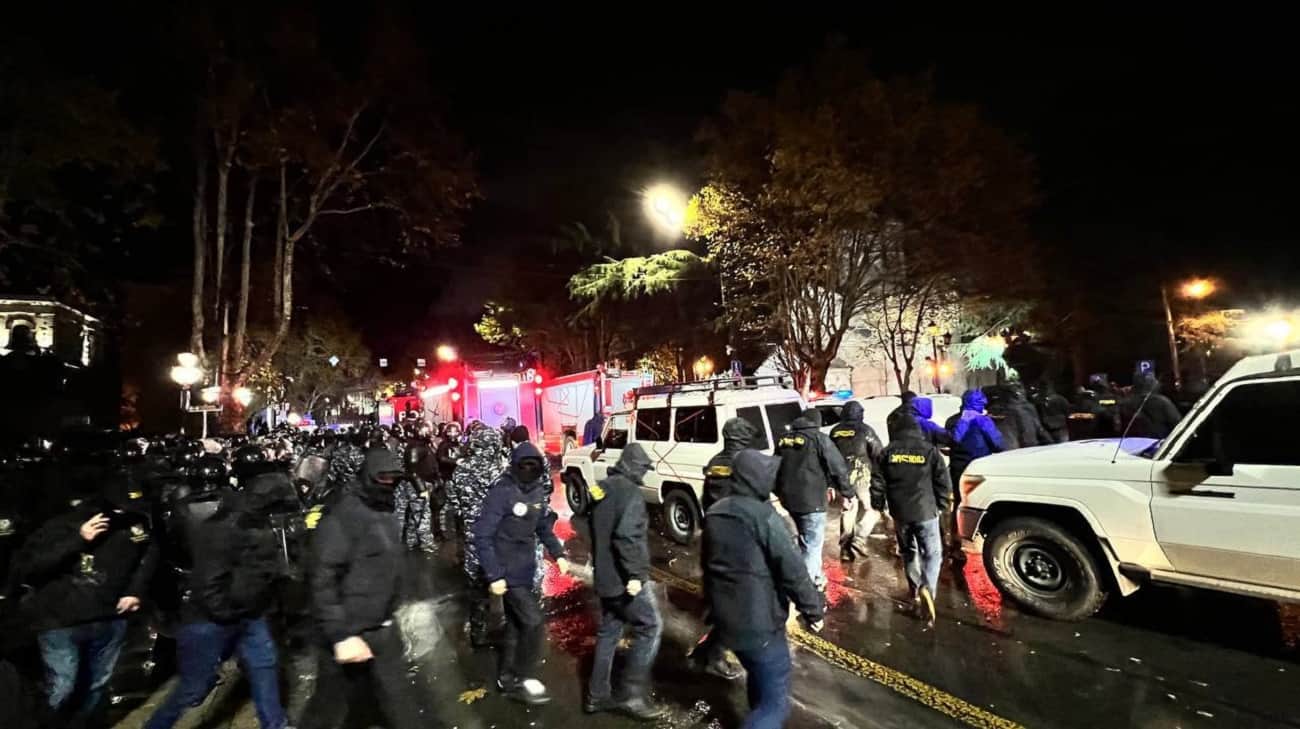 У Тбілісі поліція розігнала акцію протесту, учасників затримували
