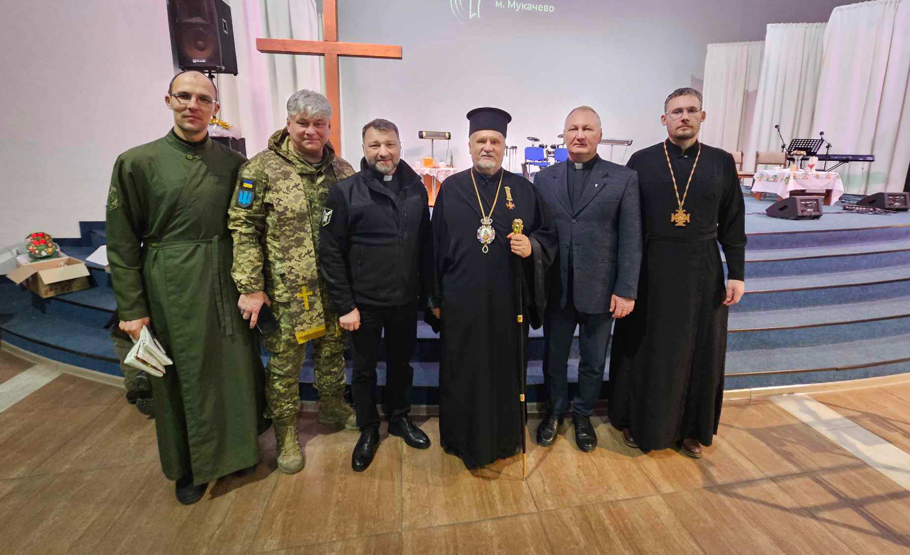 Єпископ Мукачівський і Карпатський Віктор Бедь взяв участь в екуменічній зустрічі з родинами загиблих військових 128-мої  ОГШБр ЗСУ в м. Мукачево