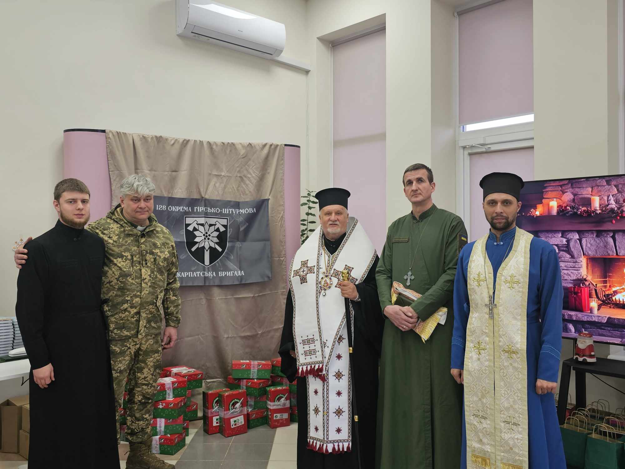 В м. Ужгород, єпископ Мукачівський і Карпатський Віктор Бедь взяв участь в екуменічній зустрічі з родинами загиблих військових 128-мої  ОГШБр ЗСУ