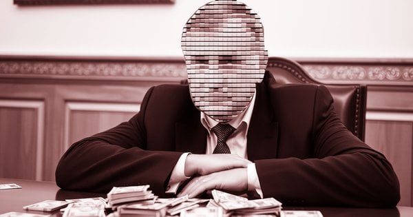 Зарплатні рекорди українських чиновників