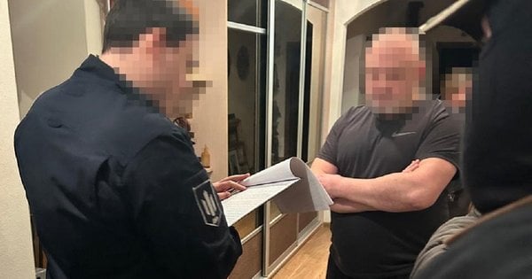 ДБР затримало екскомбрига львівської бригади ТрО та ще двох командирів