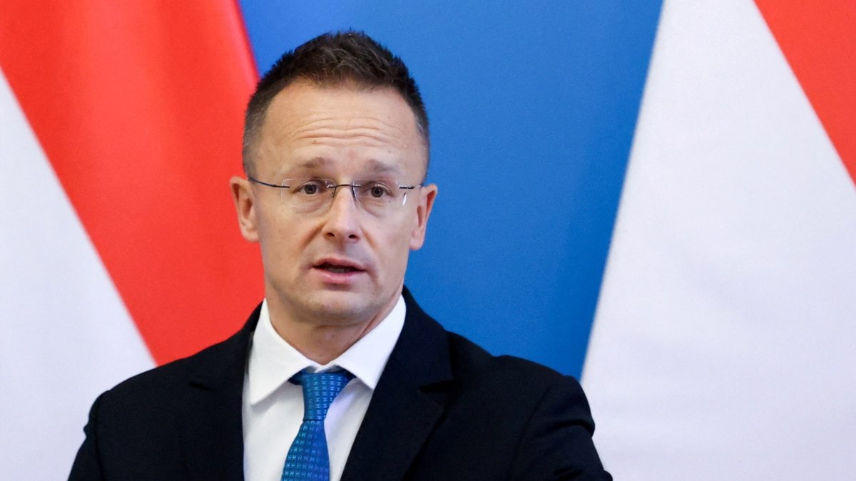Медіа: Угорщина «проконсультується» зі США щодо продовження санкцій Євросоюзу проти Росії