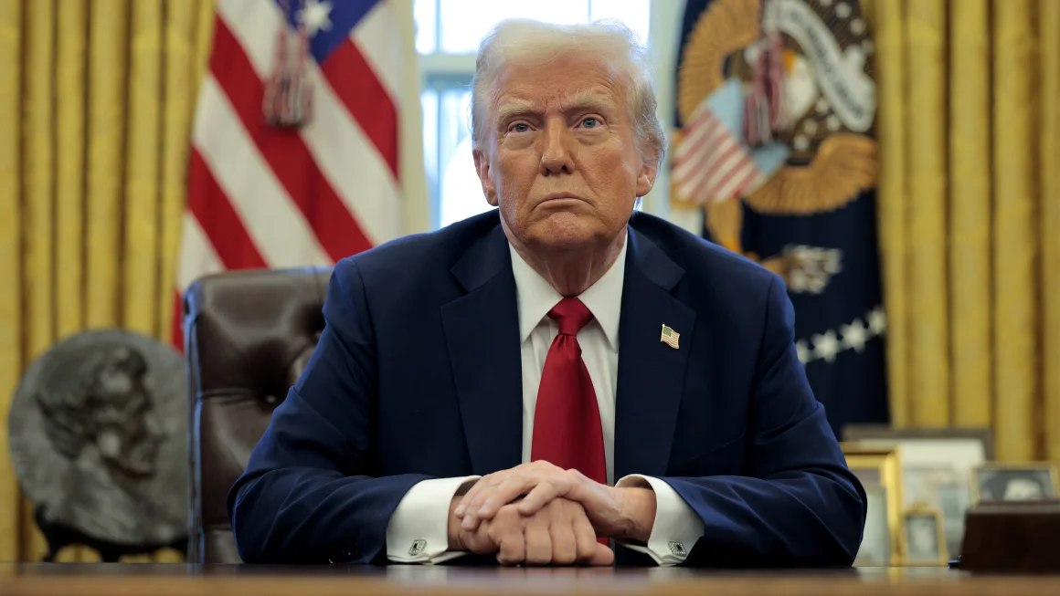 Канада і Мексика відреагували своїми тарифами у відповідь на мита Трампа