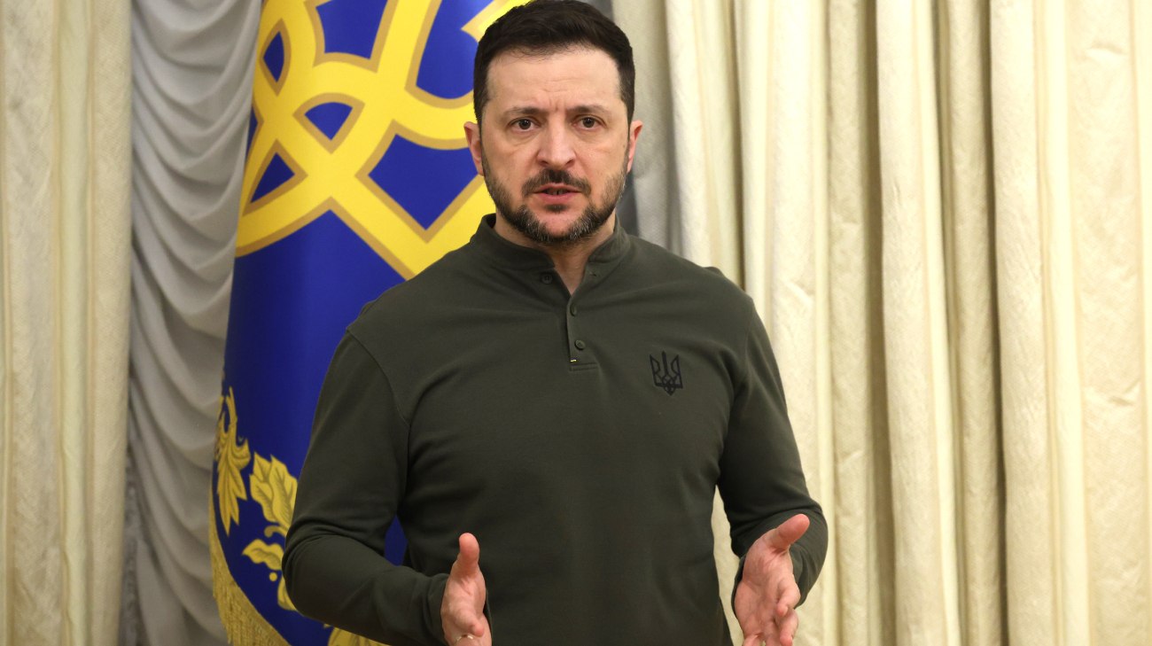 Через переговори РФ і США Зеленський переніс візит до Саудівської Аравії