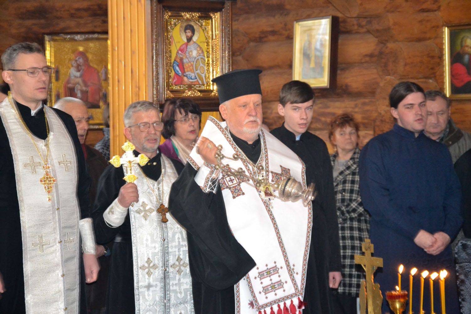 Єпископ Мукачівський і Карпатський Віктор Бедь очолив панахиду за Августином Волошиним, Президентом Карпатської України, до 151-річчя від дня його народження