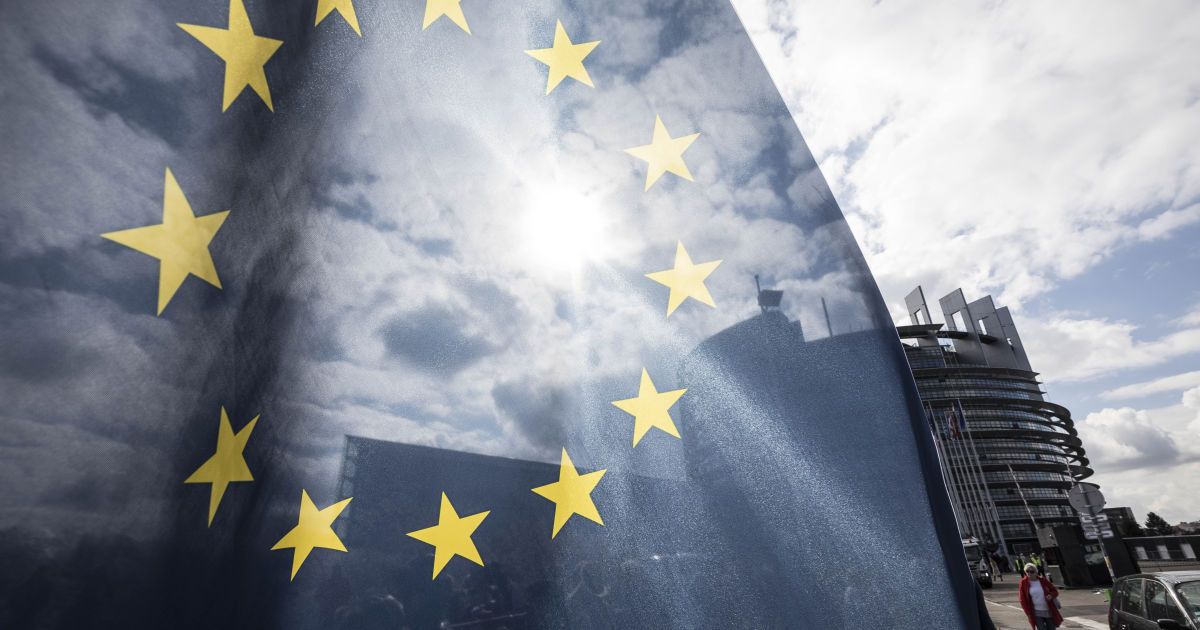 Європейський Союз виділить 15 млрд євро для допомоги Україні — президент Євроради