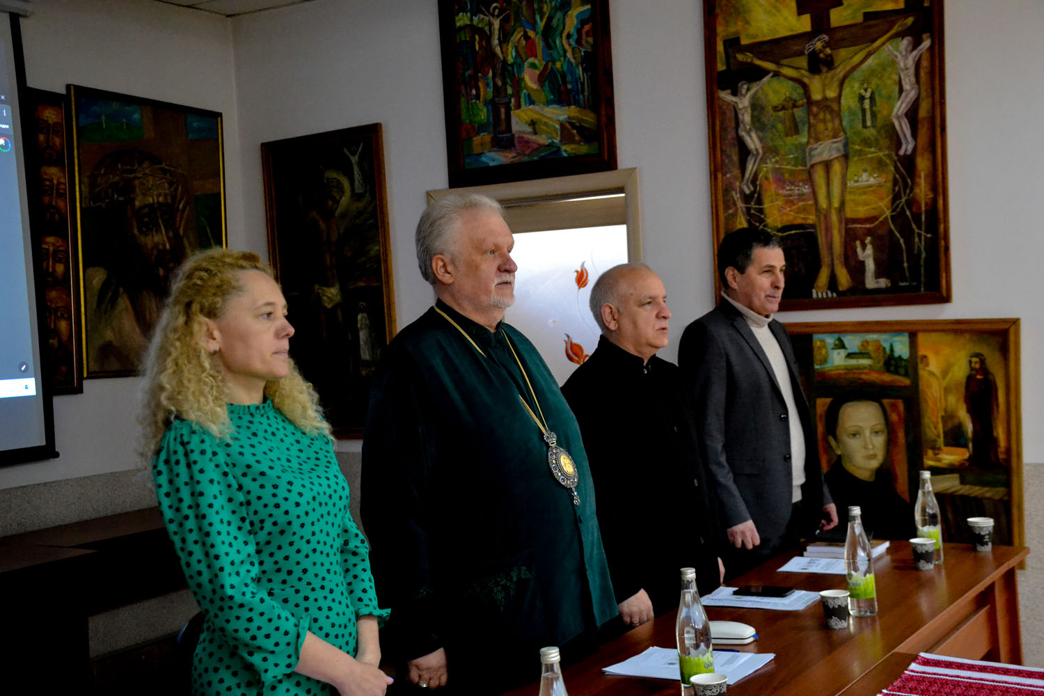 На базі Карпатського університету імені Августина Волошина відбулася Всеукраїнська науково-практична конференція
