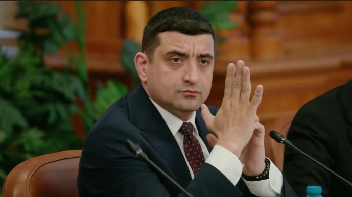 Кандидат у президенти Румунії вимагає від України компенсації за надану допомогу