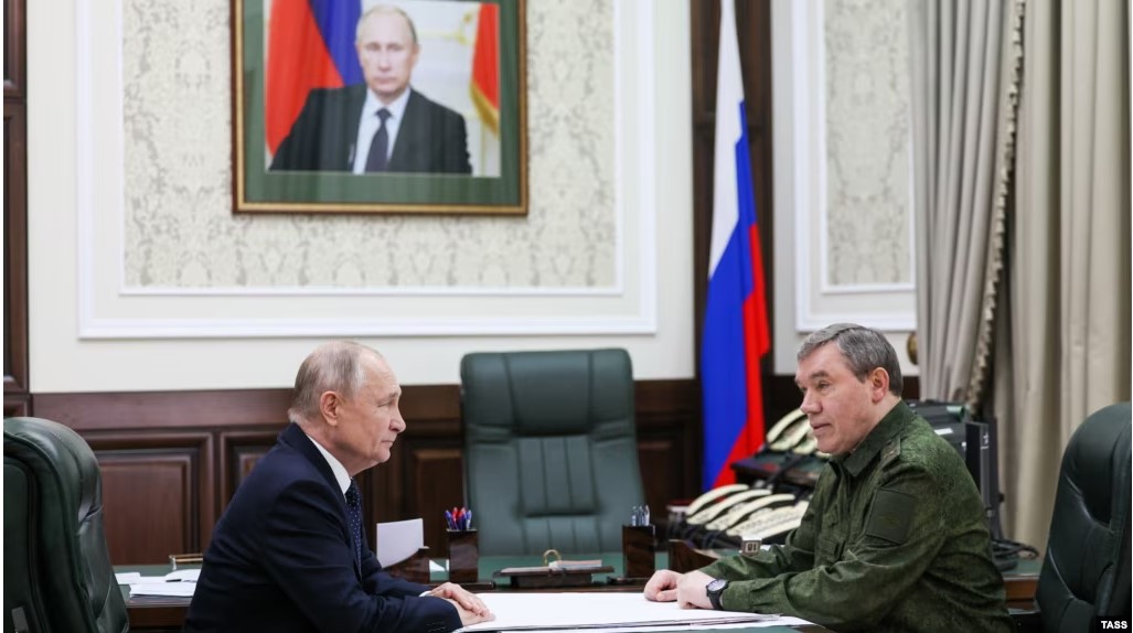 Кремль поставив завдання армії здійснити «останній ривок». Що це означає?