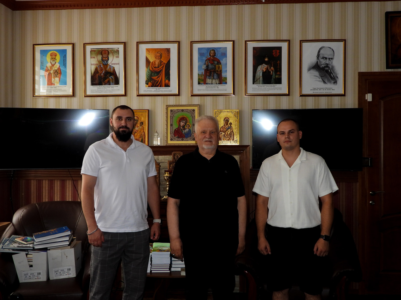 Представники Народного Руху України в Ужгороді обговорили шляхи соціального захисту та правової підтримки молоді
