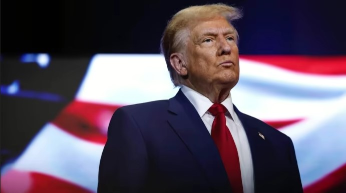 Трамп надаватиме зброю спершу тим союзникам, які віддадуть Україні свої запаси – ЗМІ