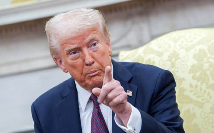 Трамп підвищить мита для Індії через перепродаж російської нафти