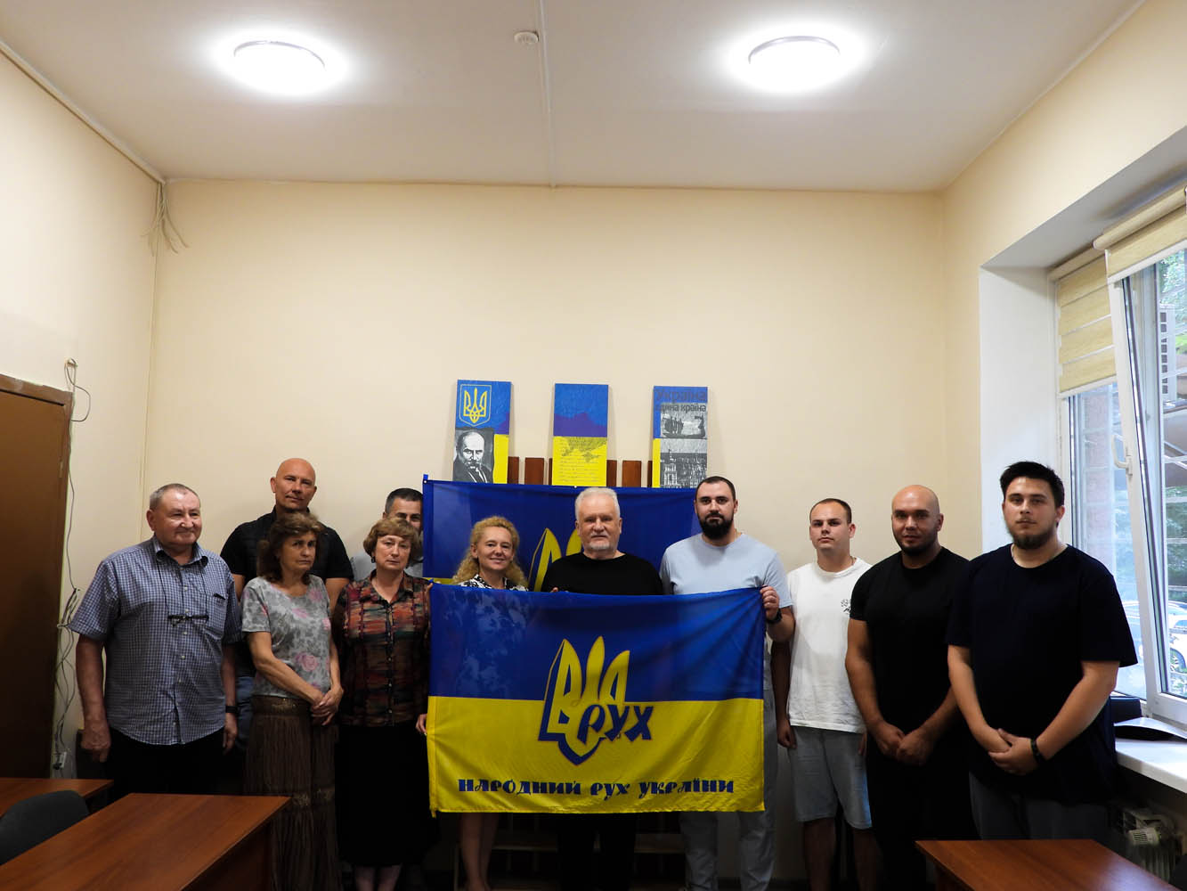 В Ужгороді відзначили 36-ту річницю створення Закарпатської крайової організації Народного Руху України