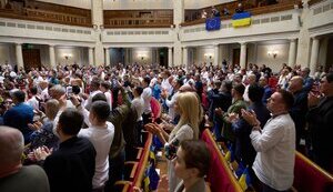 52% українців вважають, що діяльність “Слуги народу” в Раді перешкоджає розвитку держави, – КМІС. ІНФОГРАФІКА