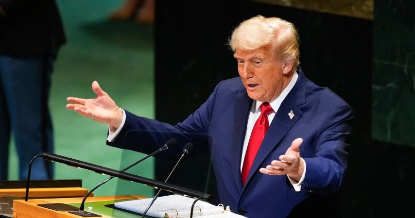 Трамп назвав “український імпічмент” найбільшим обманом і просить Конгрес про розслідування