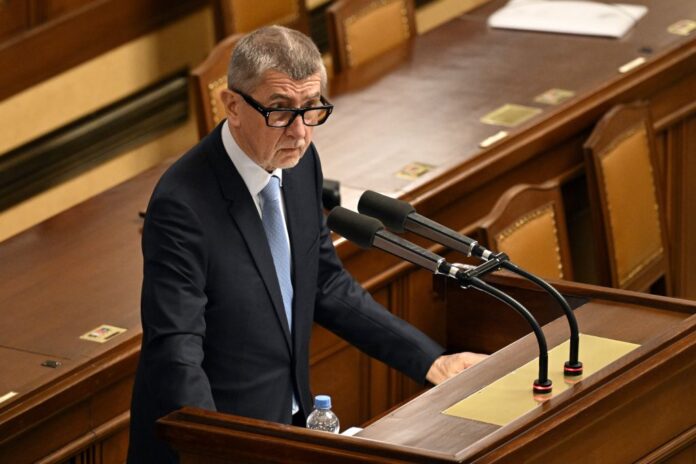 Андрей Бабіш критикував Україну та українців, хоча його мати родом із Закарпаття