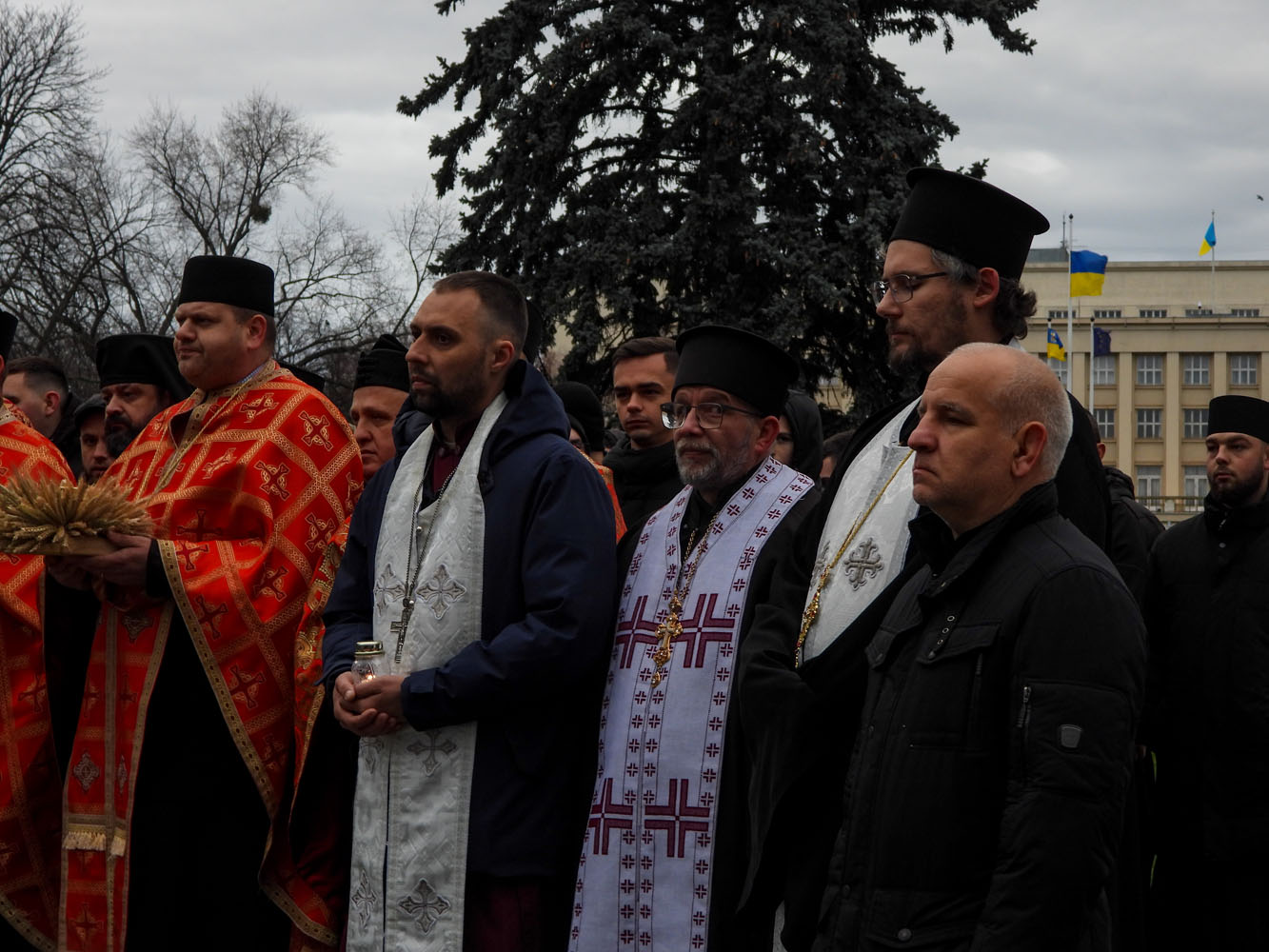 Представники української громадськості та духовенства ПЦУ, в м. Ужгород, молитовно вшанували жертви Геноциду-Голодомору української нації 1932 – 1933 рр. та інших голодоморів в Україні у ХХ столітті